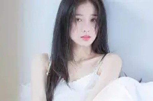 又是婚内出轨？男明星和女演员车内缠绵公共场合出双入对不避讳