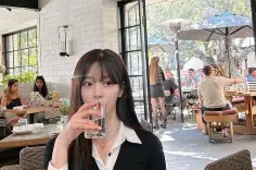 被拍出轨闹离婚豪门联姻除了李易峰这两天还有五个大瓜